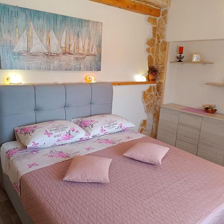 Apartment Igraliste Mirakul Seget Vranjica Esterno foto